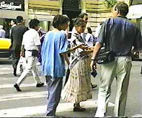 Teenage pickpockets in Rome.