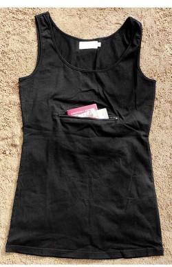 Pickpocket-proof clothes: Clever Travel Companion's black tank