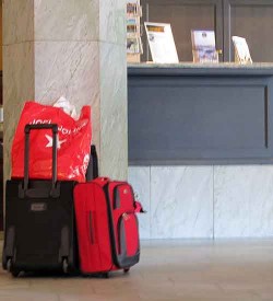 Luggage left in lobby