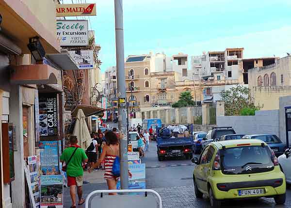 Free wife. Paceville, Malta