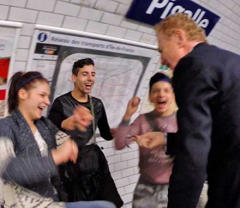 Paris pickpockets: Back to the gang: Here, they've just recognized Bob Arno from Pickpocket King, the documentary National Geographic made about him. Bob has just stolen the girl's watch.