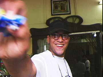 The pigeon poop pickpocket in 1998. He just happened to have a packet of tissues handy; just happened to have a bottle of water.