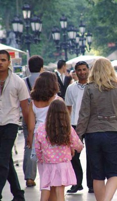 Lovely La Rambla; Barcelona pickpocket statistics