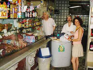 Bambi stocks up on Naples' unique wood-roasted coffee.