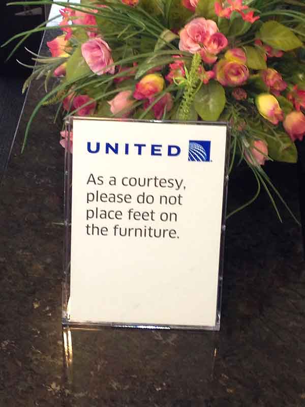 United Airlines' boorish clientele: United begs its airport lounge customers to behave