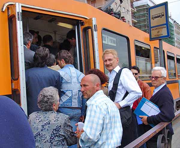 Pickpocket paradise: a tram packed to bursting, thieves squashed against victims